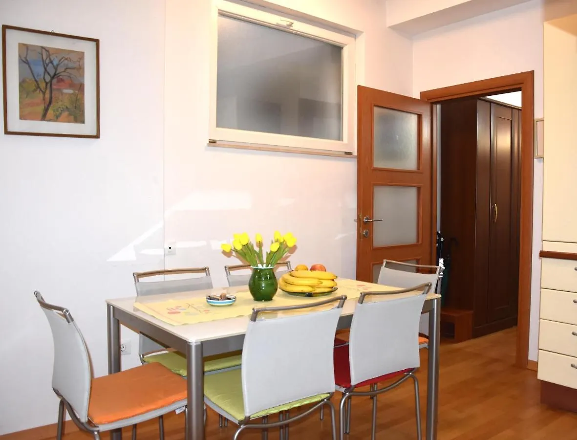 Apartment Sene Сплит