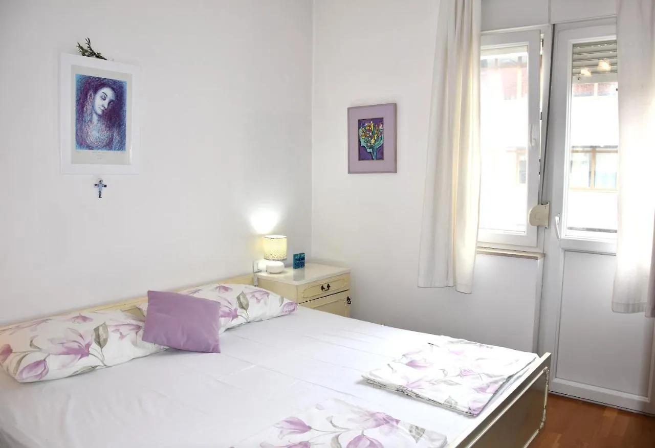 Apartment Sene Split